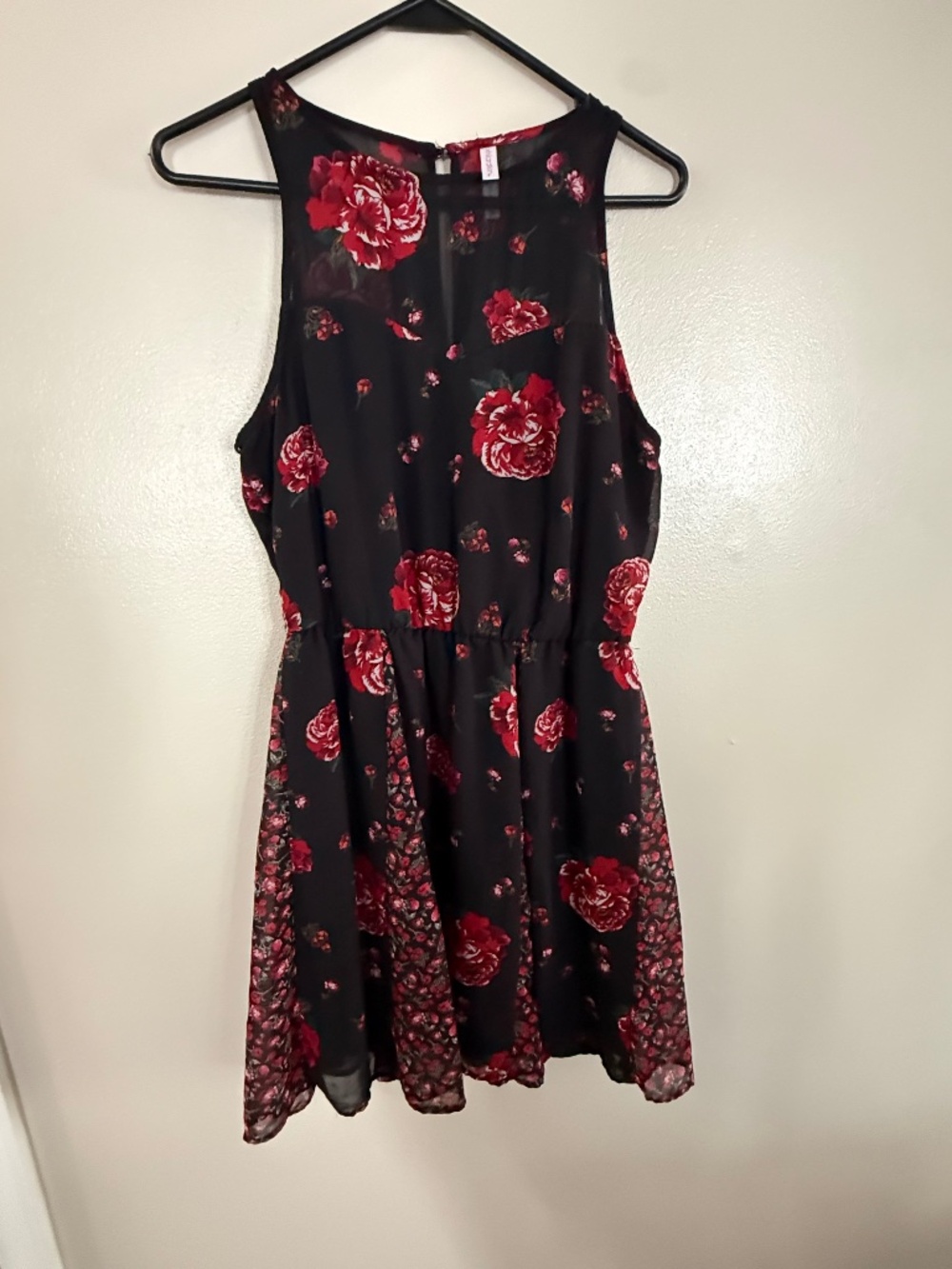 Xhilaration sleeveless black mini dress with roses, open slit in back